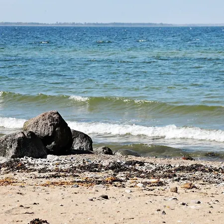 7 Person In Martofte